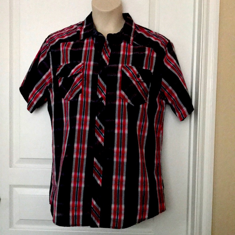 Men’s short sleeve button up Rock & Republic plaid shirt